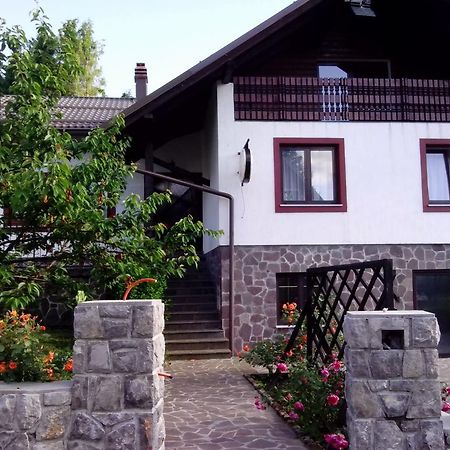 Guest House Ema Crni Lug Dış mekan fotoğraf