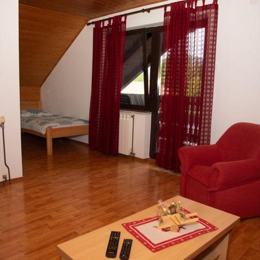 Guest House Ema Crni Lug Dış mekan fotoğraf