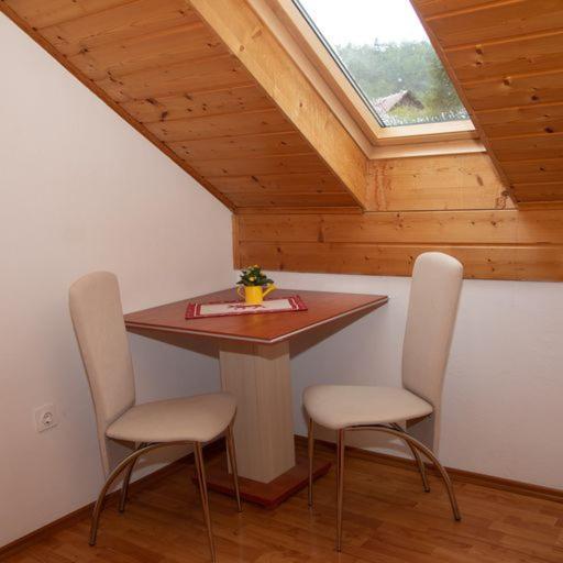 Guest House Ema Crni Lug Dış mekan fotoğraf